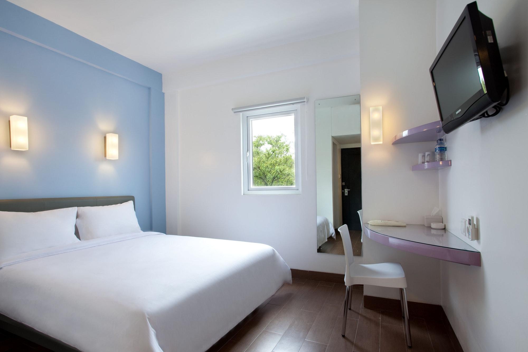 Amaris Hotel Cimanuk Bandung Værelse billede